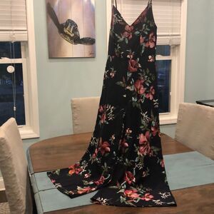 Blue Blush Women's Floral Romper, Size S - Spaghetti Straps, Summer Fun